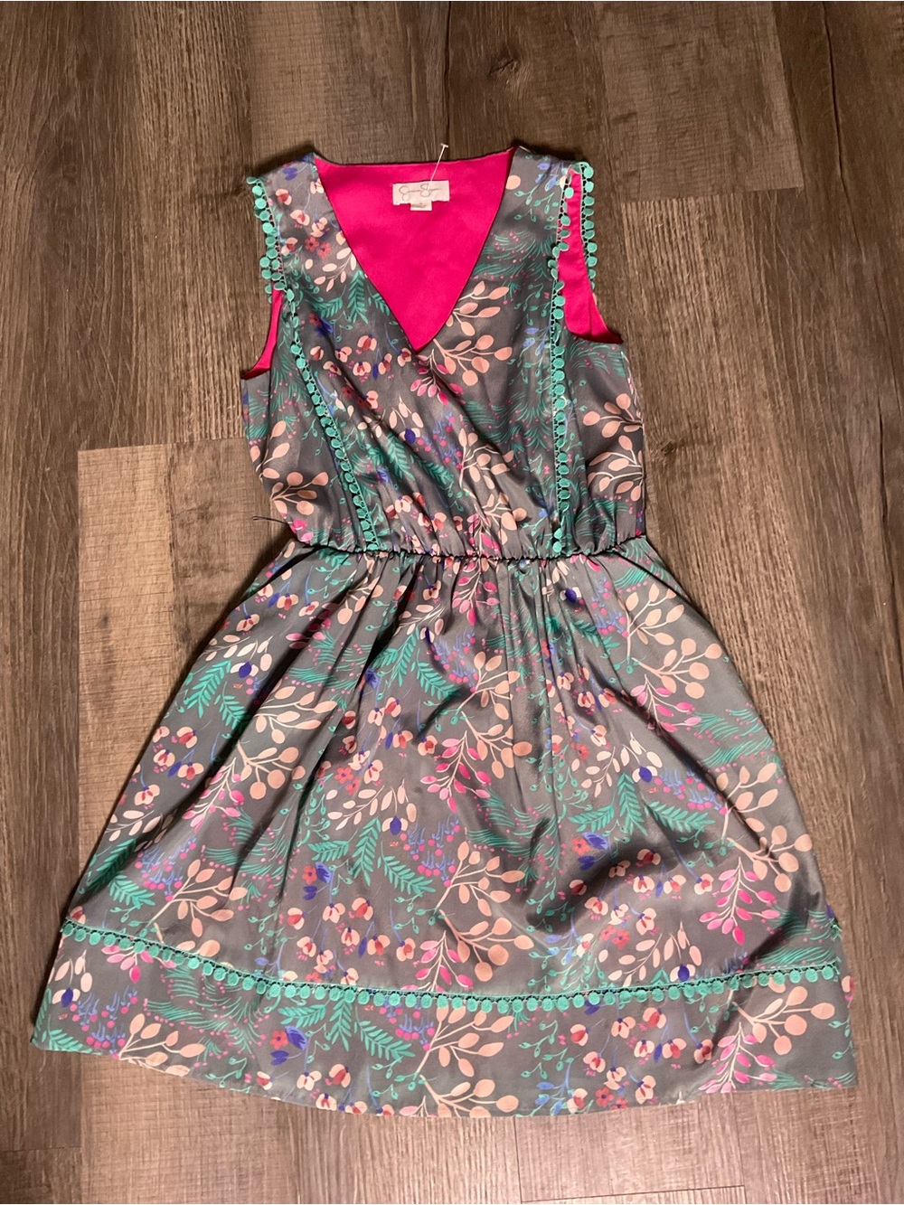 Jessica Simpson gray Floral Dress Pink Lining Pockets Size 6 Fit & Flare sun